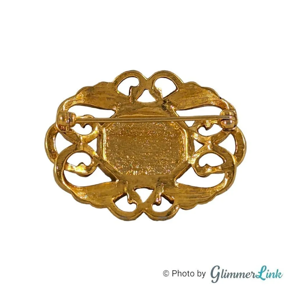 Vintage 1980s Avon Filigree Accent Emerald Cut Glass Stone Gold Tone Brooch